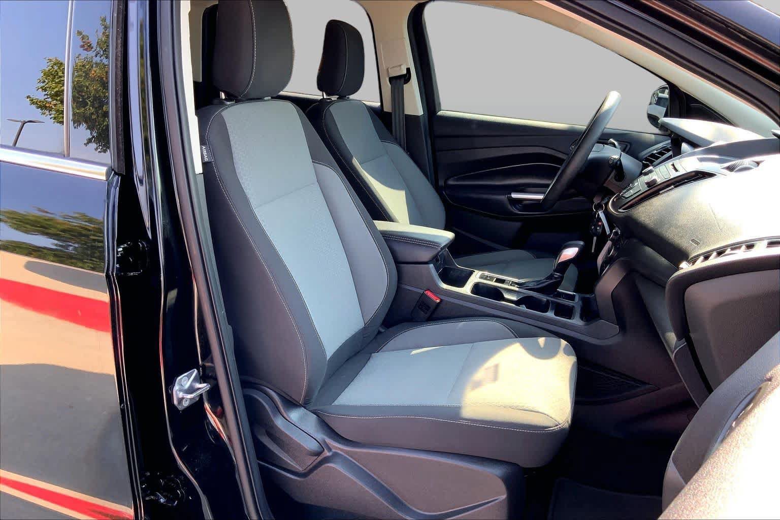 Used 2018 Ford Escape SE AWD/4WD image 9