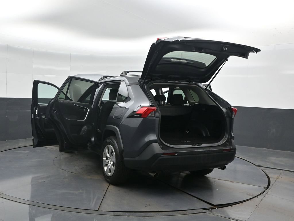 Used 2021 Toyota RAV4 LE w/ Carpet Mat Package (TMS) image 50