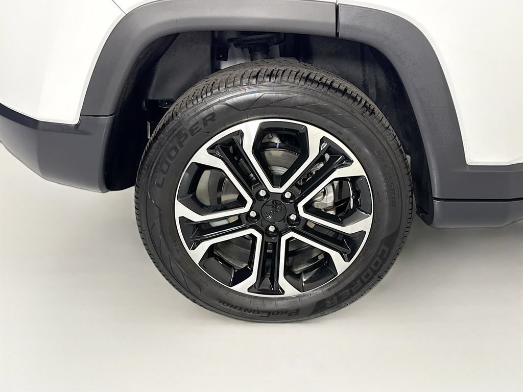 Used 2023 Jeep Compass Limited AWD/4WD image 33