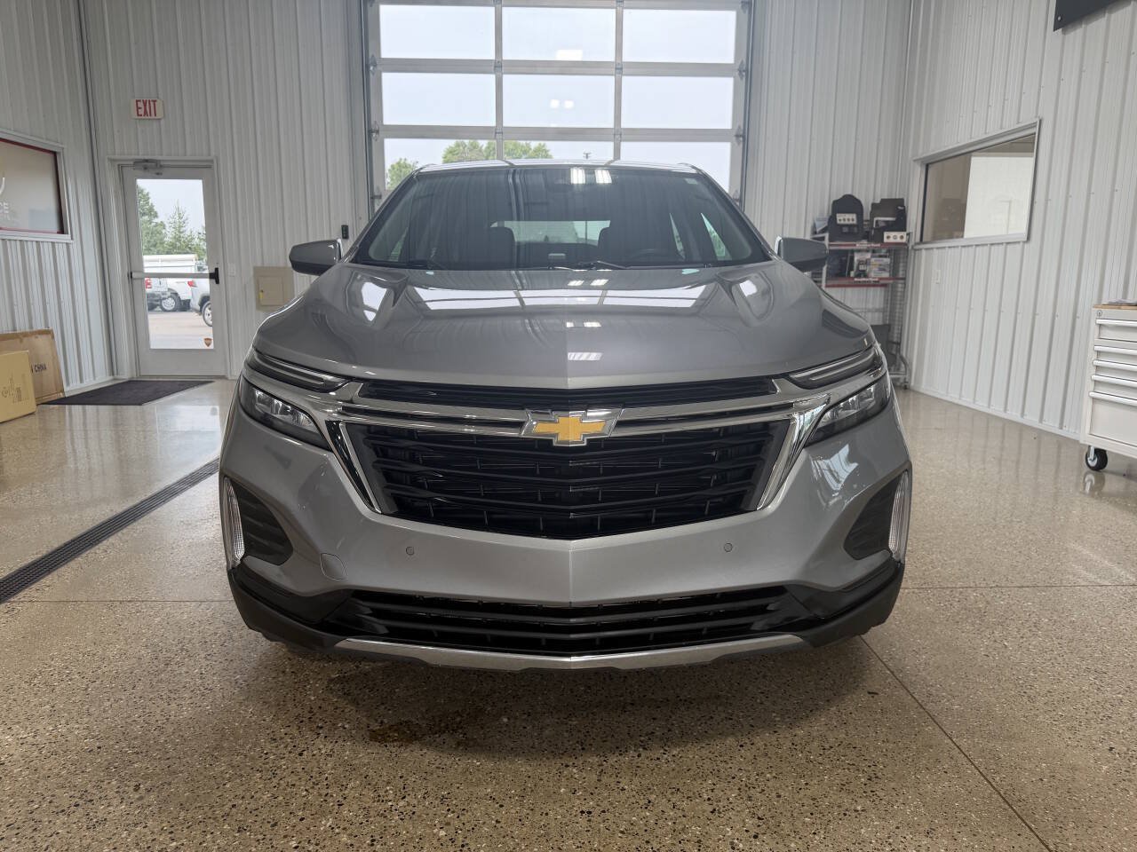 Used 2023 Chevrolet Equinox LT FWD image 8