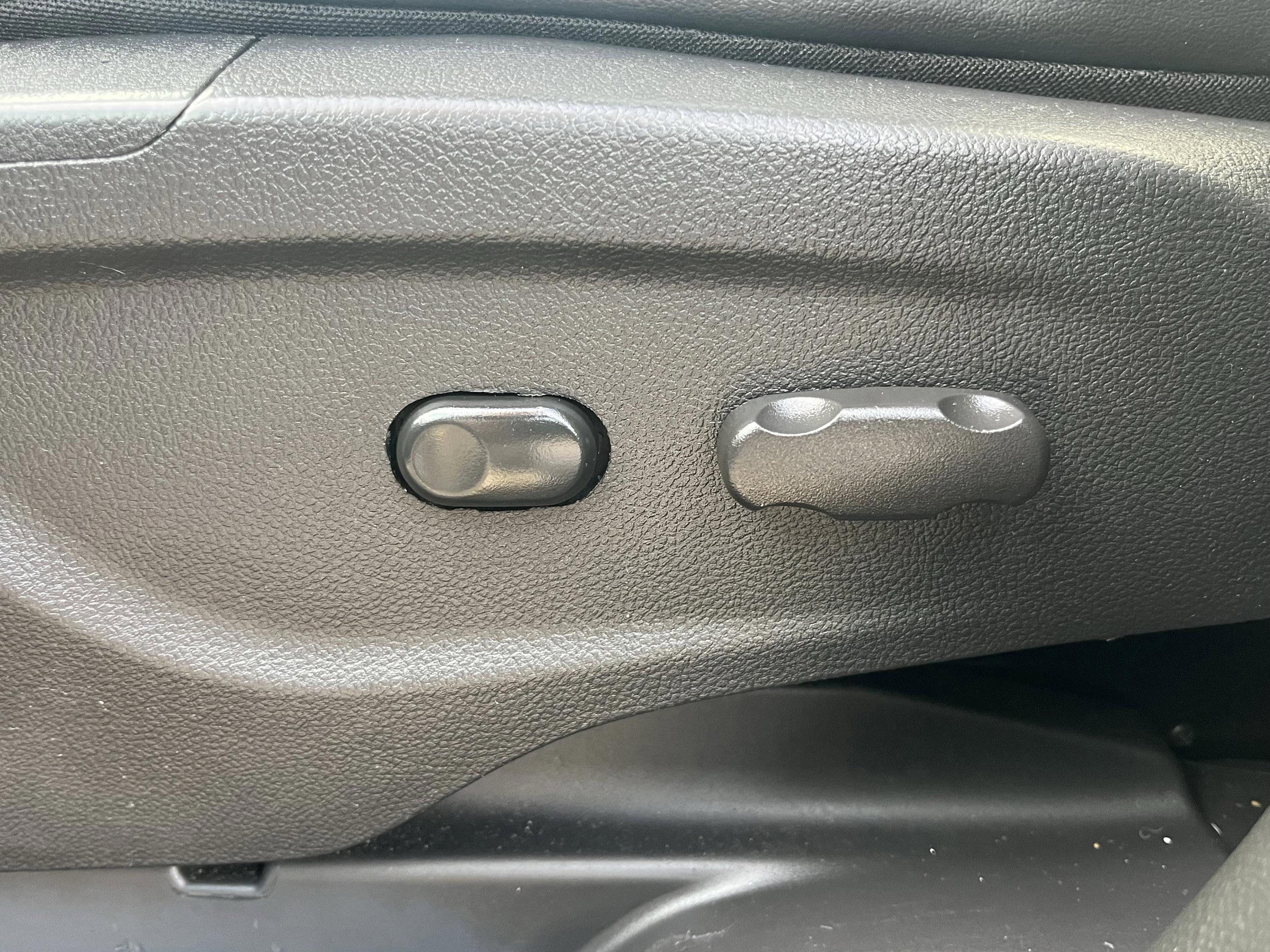 Used 2020 Chevrolet Trax Premier image 15