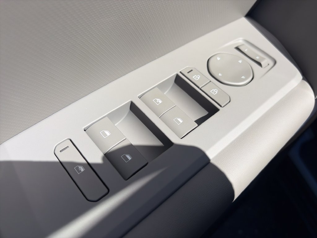 New 2027 Kia Seltos S AWD/4WD image 17