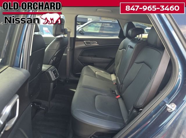 Used 2023 Kia Sportage EX image 6