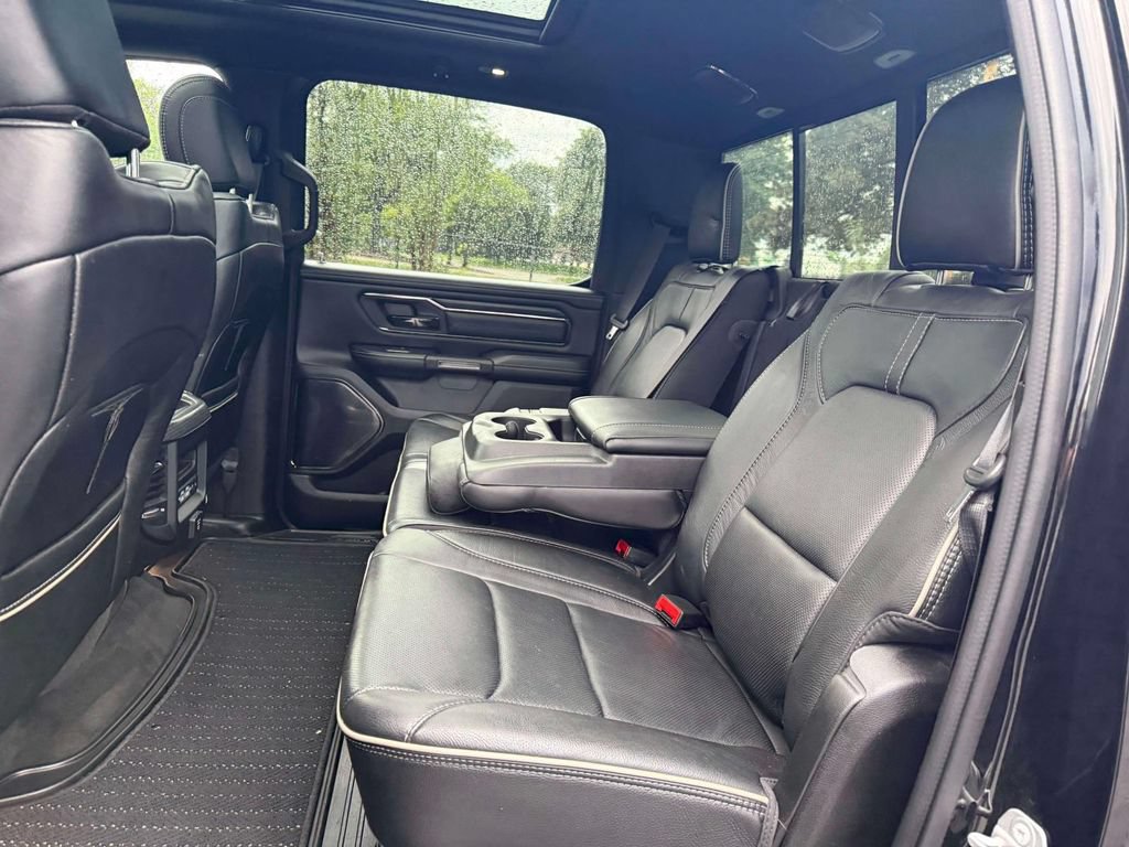 Used 2022 RAM 1500 Limited AWD/4WD image 12