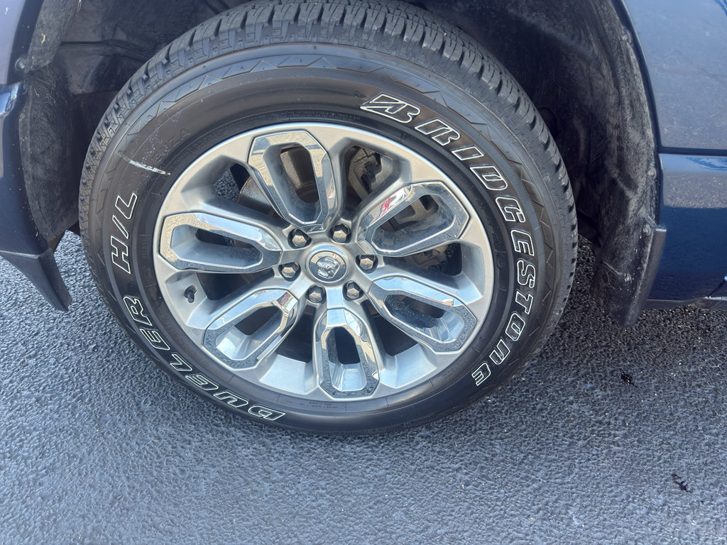 Used 2023 RAM 1500 Laramie RWD image 10