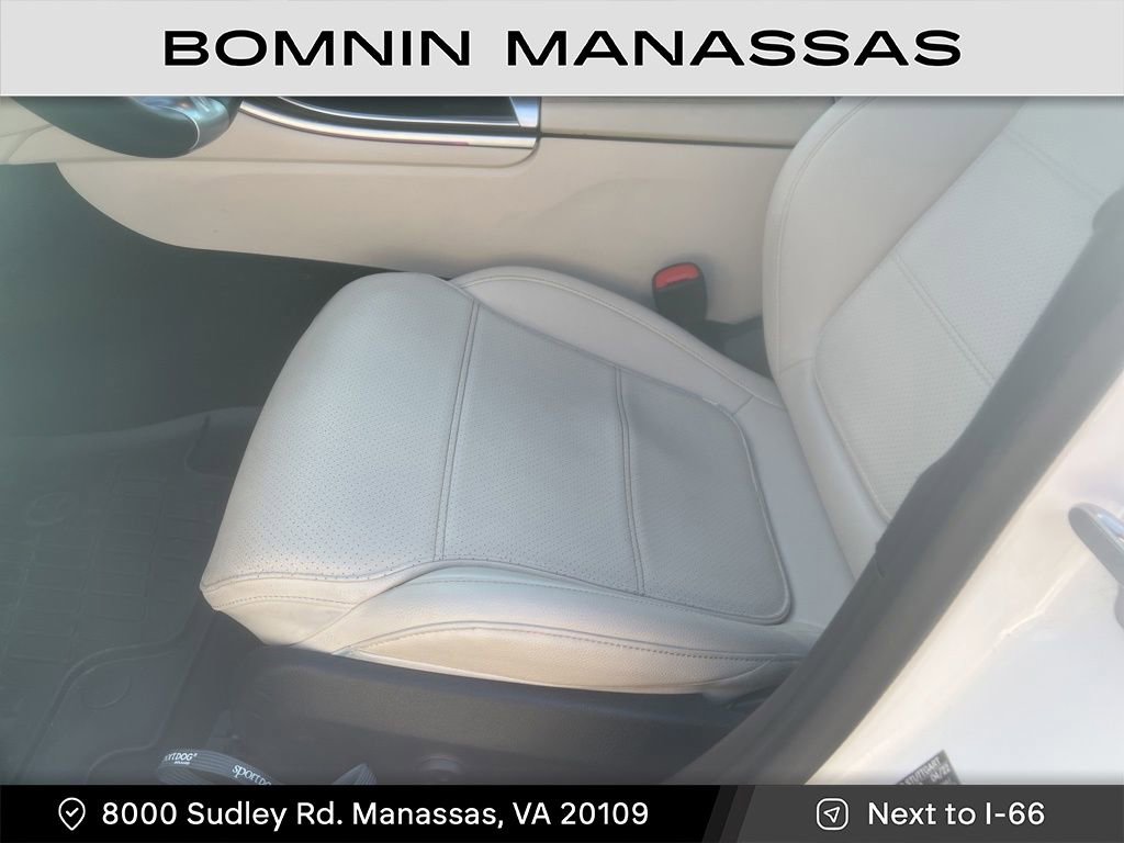 Used 2022 Mercedes-Benz C 300 4MATIC Sedan image 7