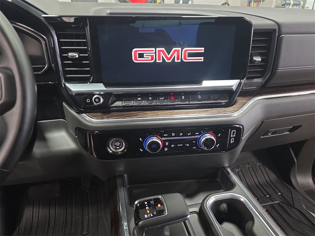 Certified 2024 GMC Sierra 1500 Elevation image 19