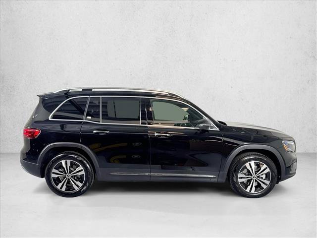 New 2026 Mercedes-Benz GLB 250 image 4