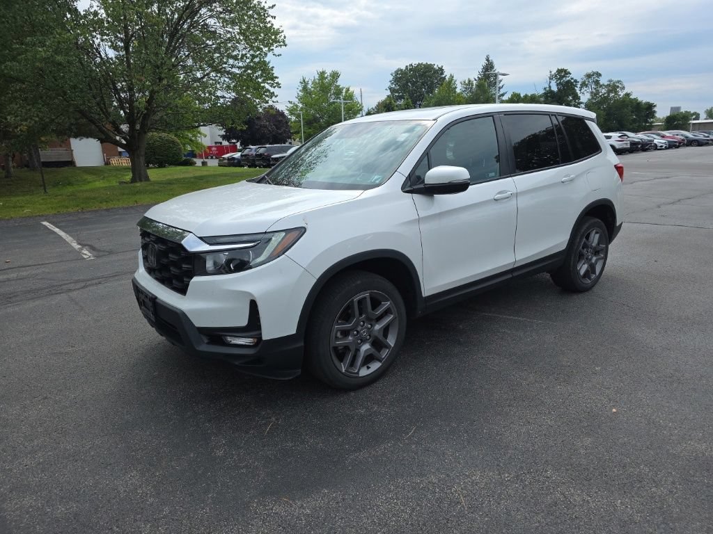 Used 2023 Honda Passport EX-L image 3