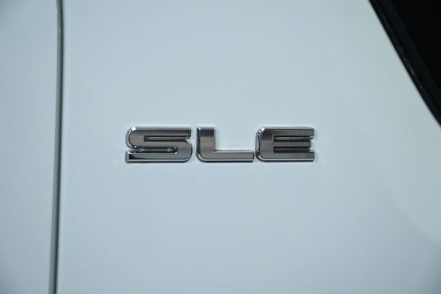 Used 2017 GMC Terrain SLE image 11