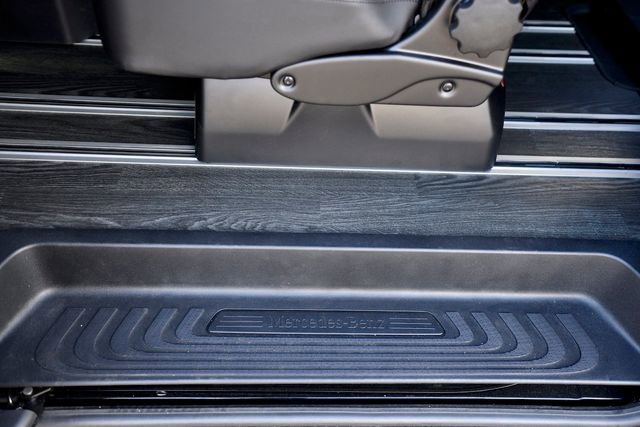 Used 2023 Mercedes-Benz Metris Passenger image 32