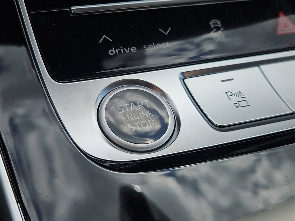 New 2025 Audi Q7 3.0T Premium Plus image 17