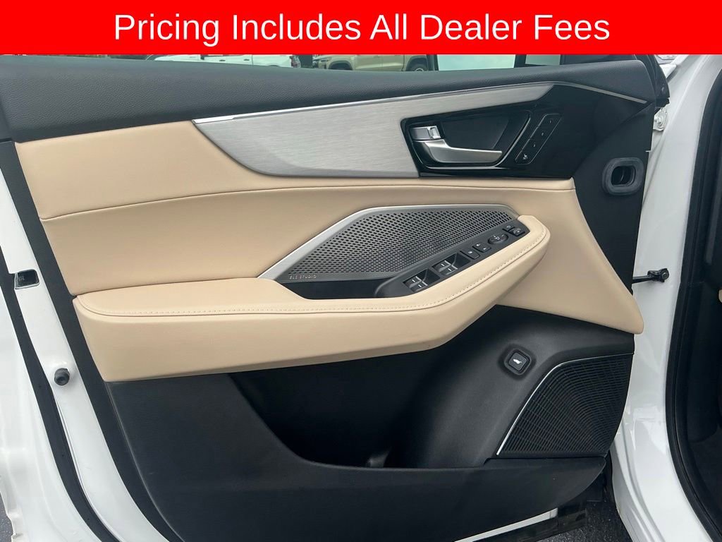 Certified 2024 Acura MDX SH-AWD w/ Technology Package image 9