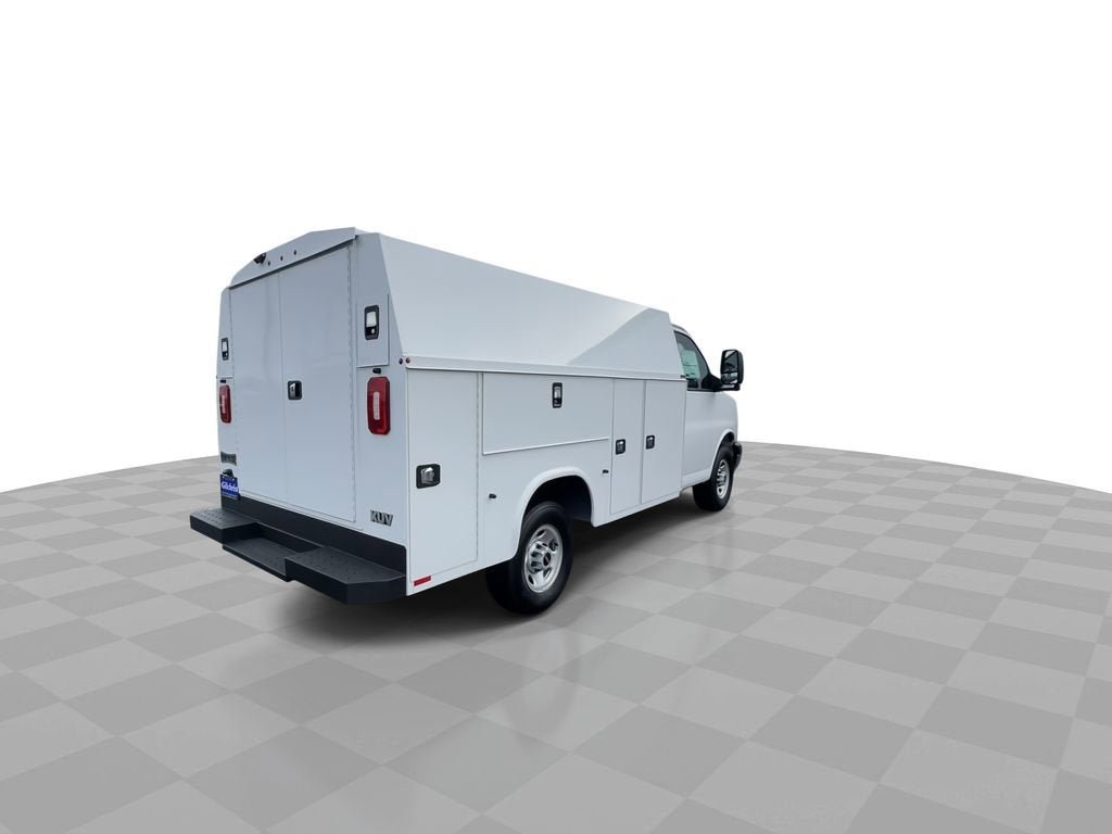 New 2025 GMC Savana 3500 w/ Power Convenience Package RWD image 22