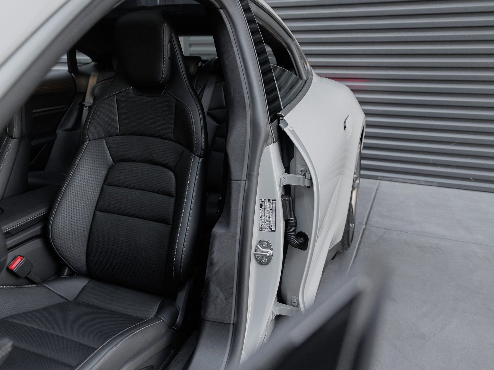 New 2025 Porsche Taycan Turbo AWD/4WD image 5