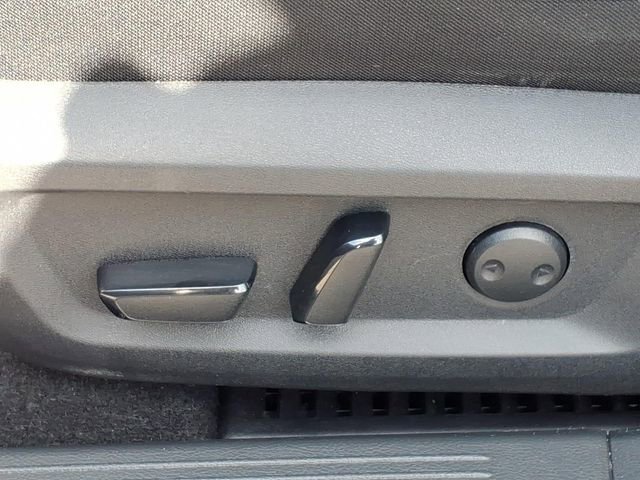 Used 2023 Nissan Rogue SV image 18