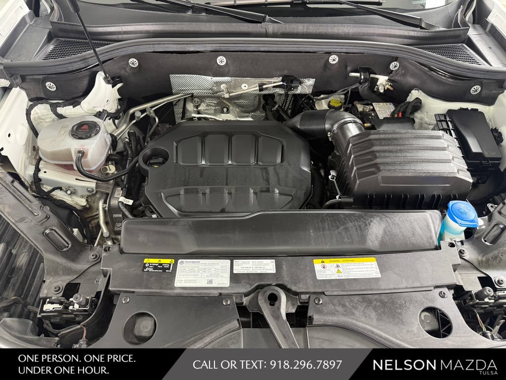 Used 2024 Volkswagen Atlas SEL Premium R-Line AWD/4WD image 54