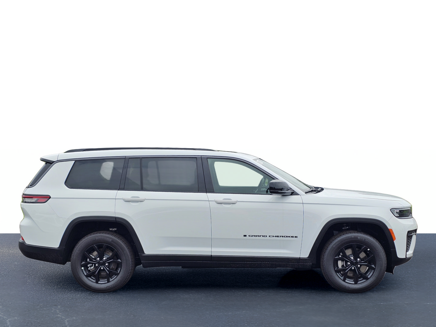 New 2026 Jeep Grand Cherokee L 2WD image 7