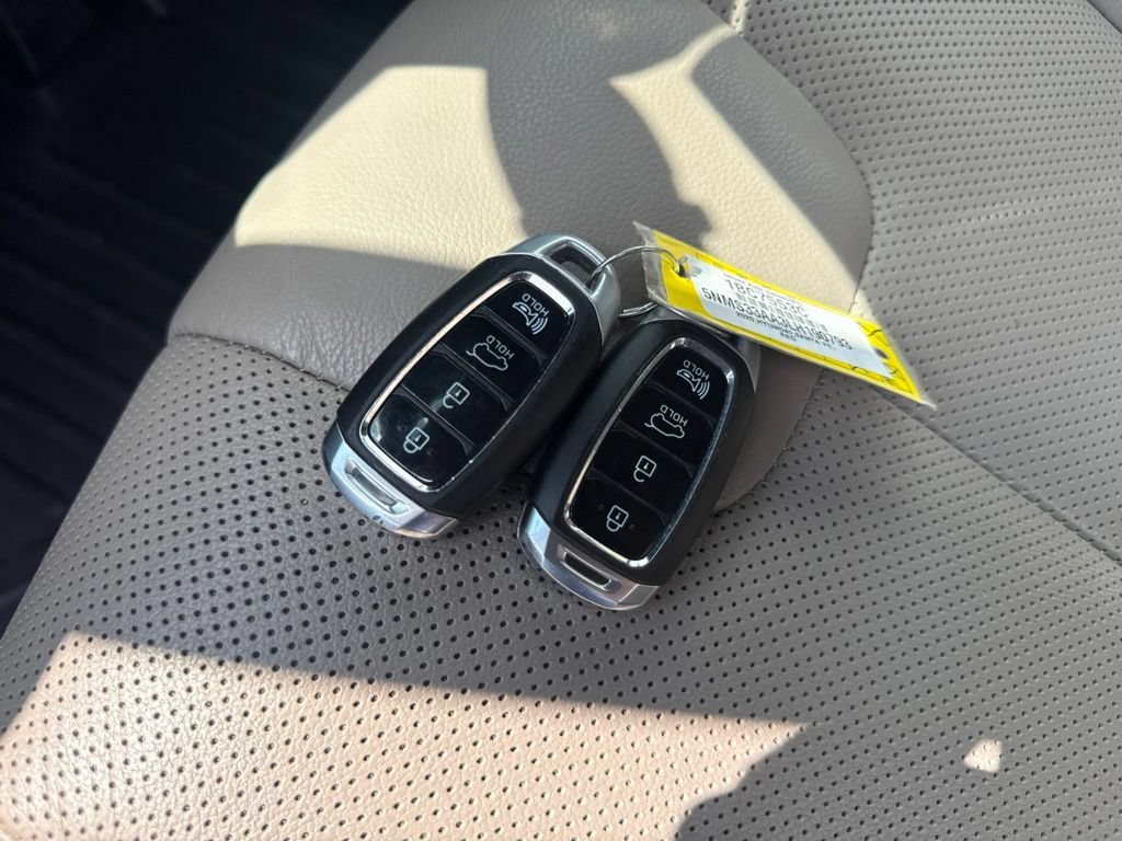 Used 2020 Hyundai Santa Fe SEL FWD image 33