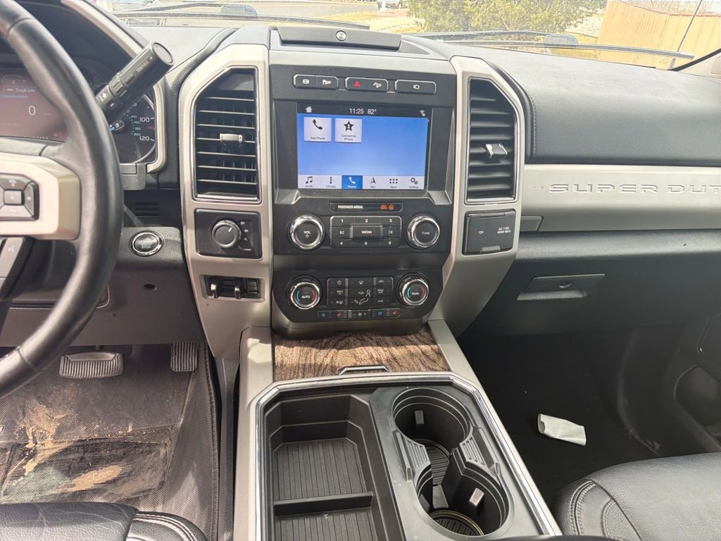 Used 2019 Ford F450 Lariat w/ Lariat Ultimate Package AWD/4WD image 17