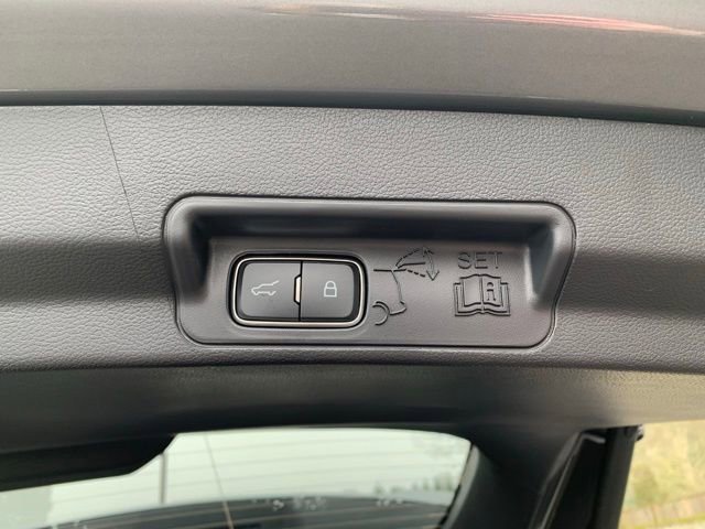 New 2026 Ford Explorer ST w/ Sun And Sound Package image 7