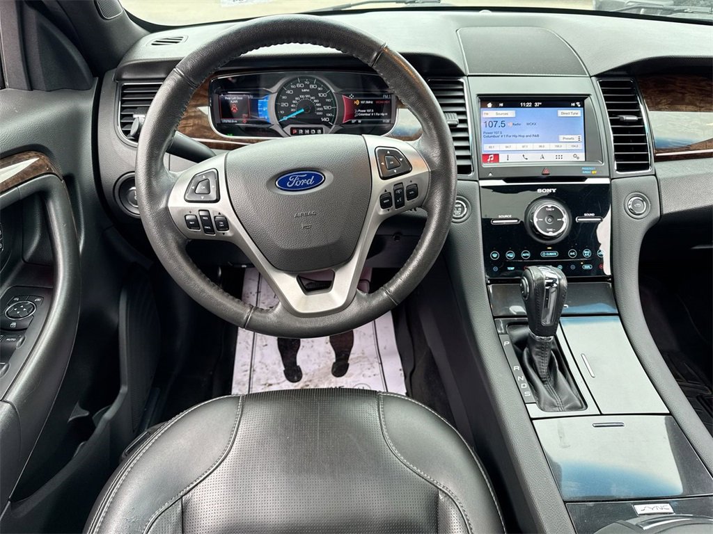 Used 2019 Ford Taurus Limited image 14