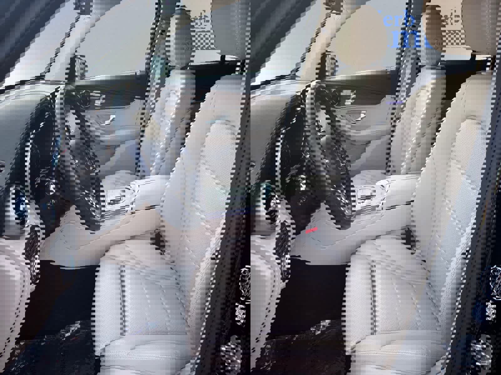 Used 2022 Mercedes-Benz GLC 300 4MATIC image 7