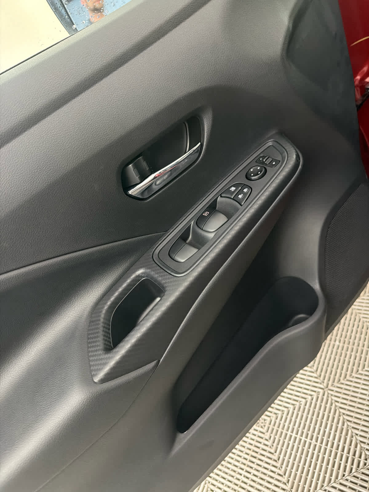 New 2025 Nissan Versa SV w/ Trunk Package image 24