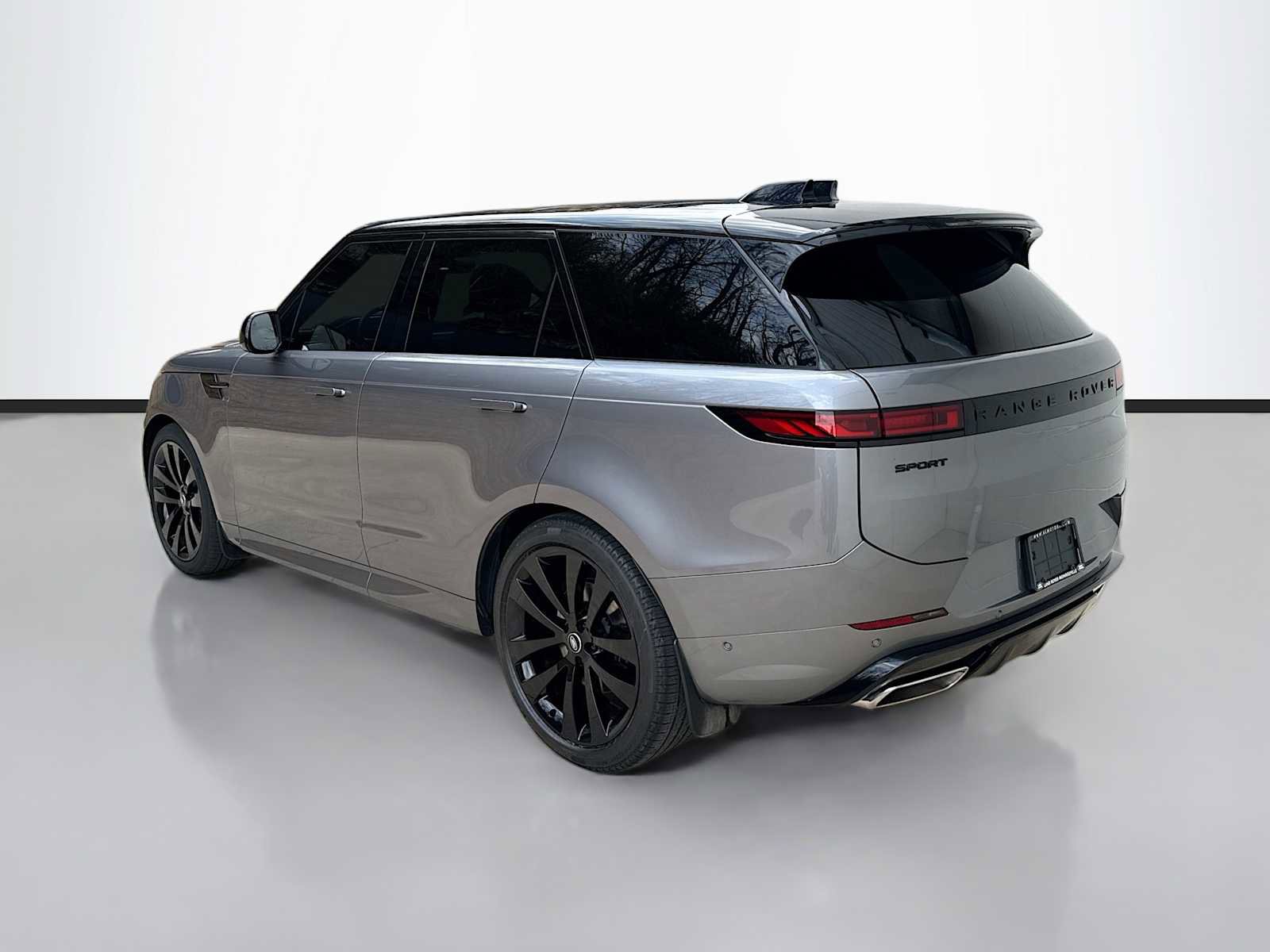 Certified 2025 Land Rover Range Rover Sport Dynamic SE image 31