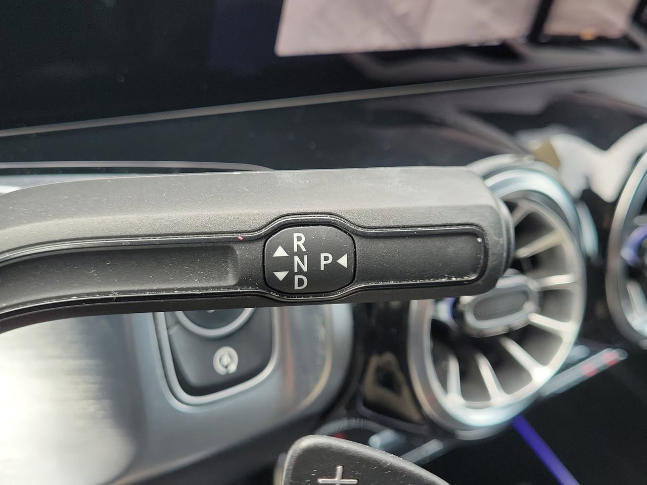 Certified 2023 Mercedes-Benz GLB 250 image 31