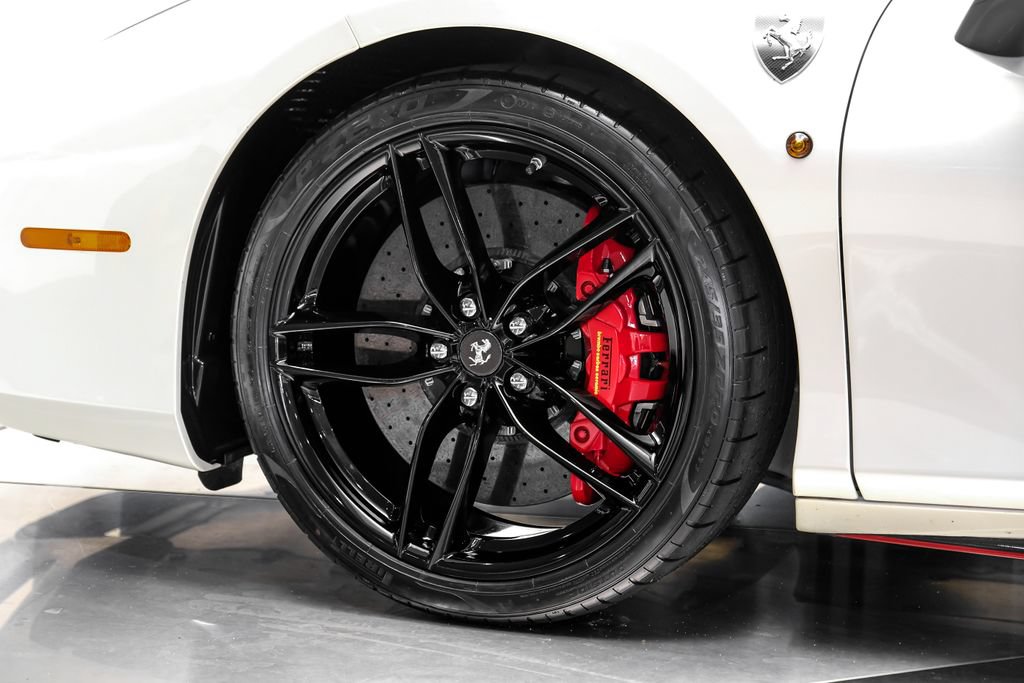 Used 2018 Ferrari 488 Spider RWD image 70