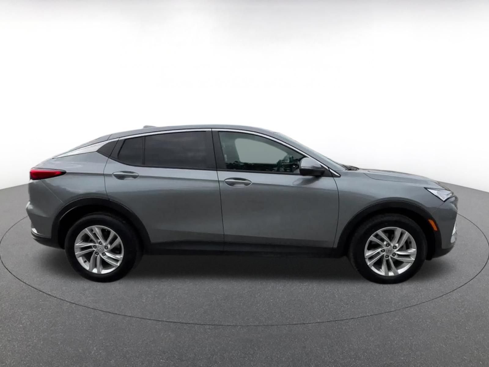 Used 2025 Buick Envista Preferred FWD image 13