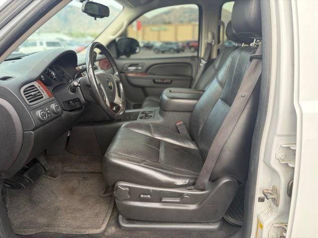 Used 2012 Chevrolet Suburban LT AWD/4WD image 20