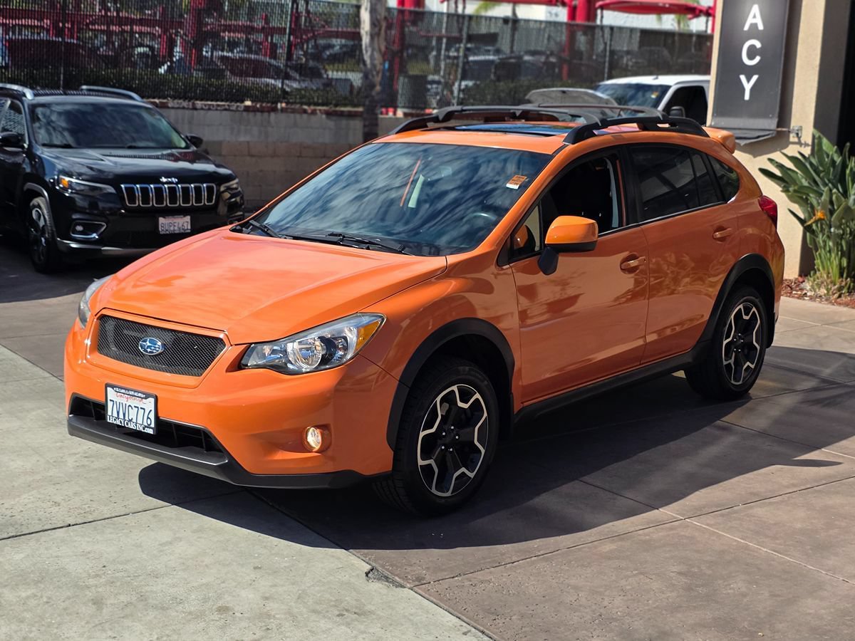 Used 2014 Subaru Crosstrek 2.0i Premium w/ Moonroof Package AWD/4WD image 5