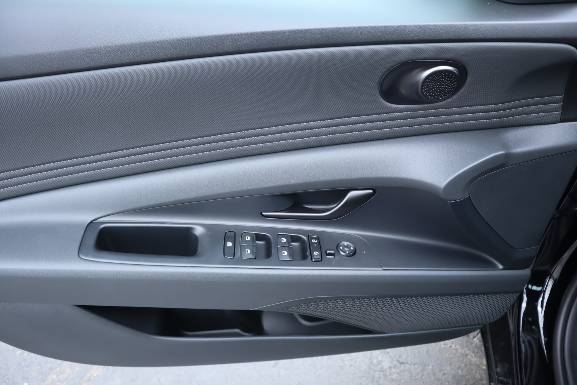 New 2026 Hyundai Elantra Sport FWD image 14