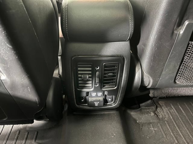 Used 2018 Jeep Grand Cherokee Trackhawk AWD/4WD image 42