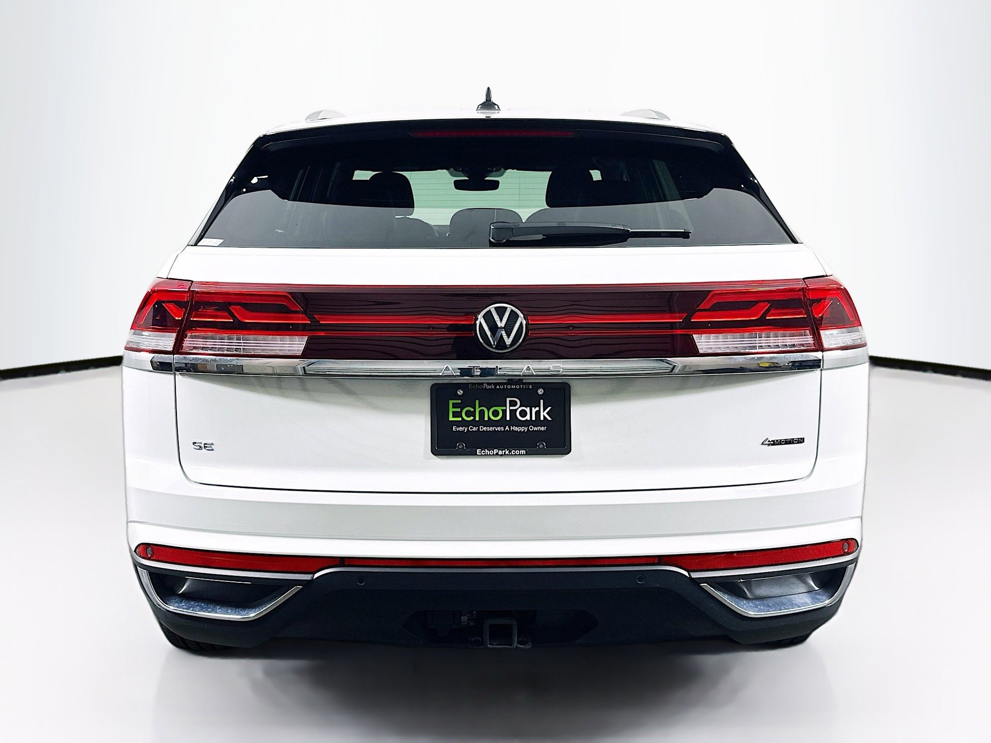 Used 2025 Volkswagen Atlas Cross Sport SE image 7