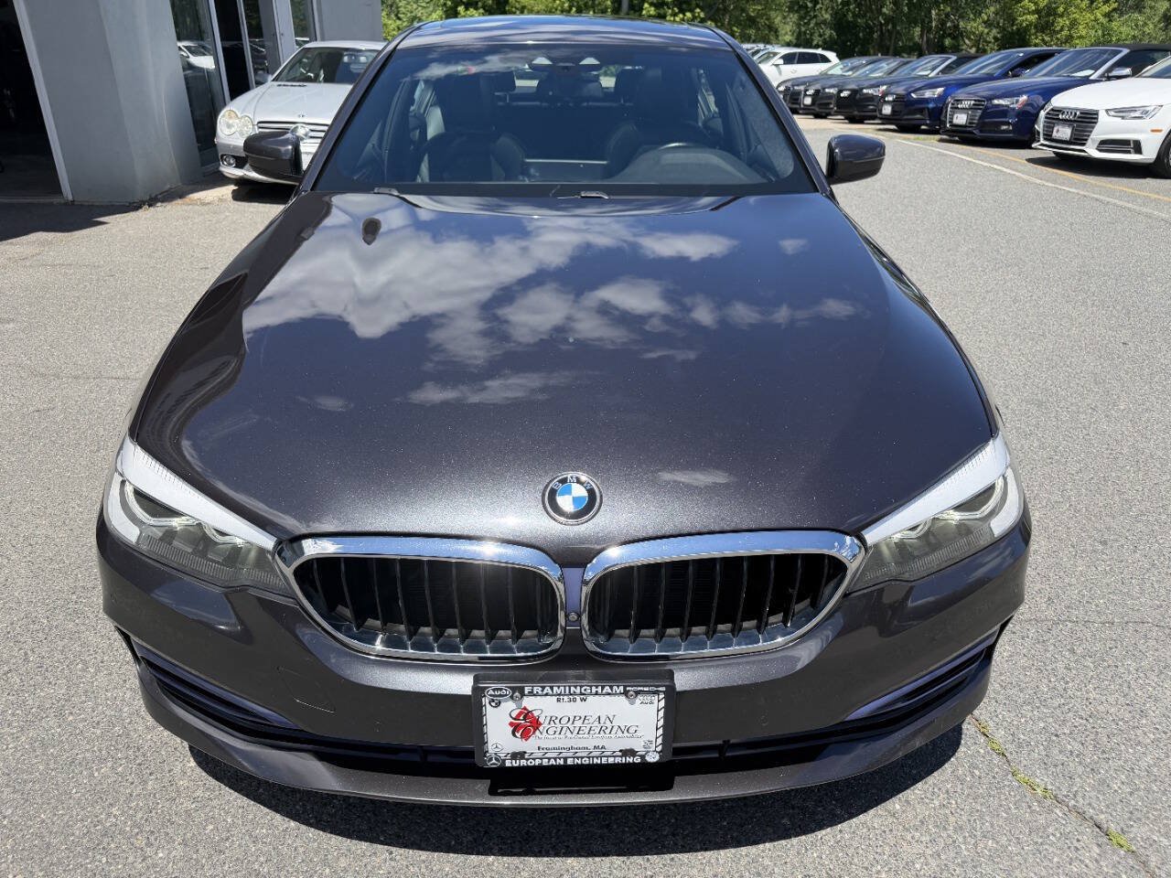 Used 2020 BMW 540i xDrive AWD/4WD image 2