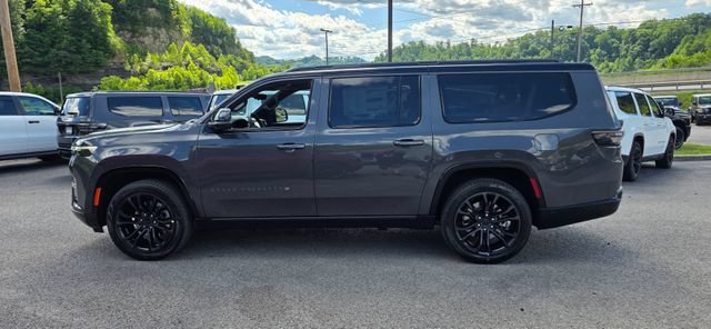 New 2026 Jeep Grand Wagoneer L Summit AWD/4WD image 6