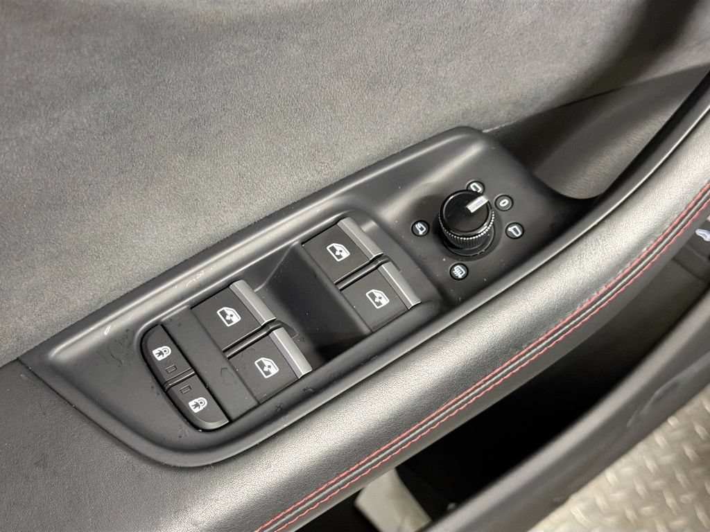 Used 2024 Audi RS Q8 AWD/4WD image 19