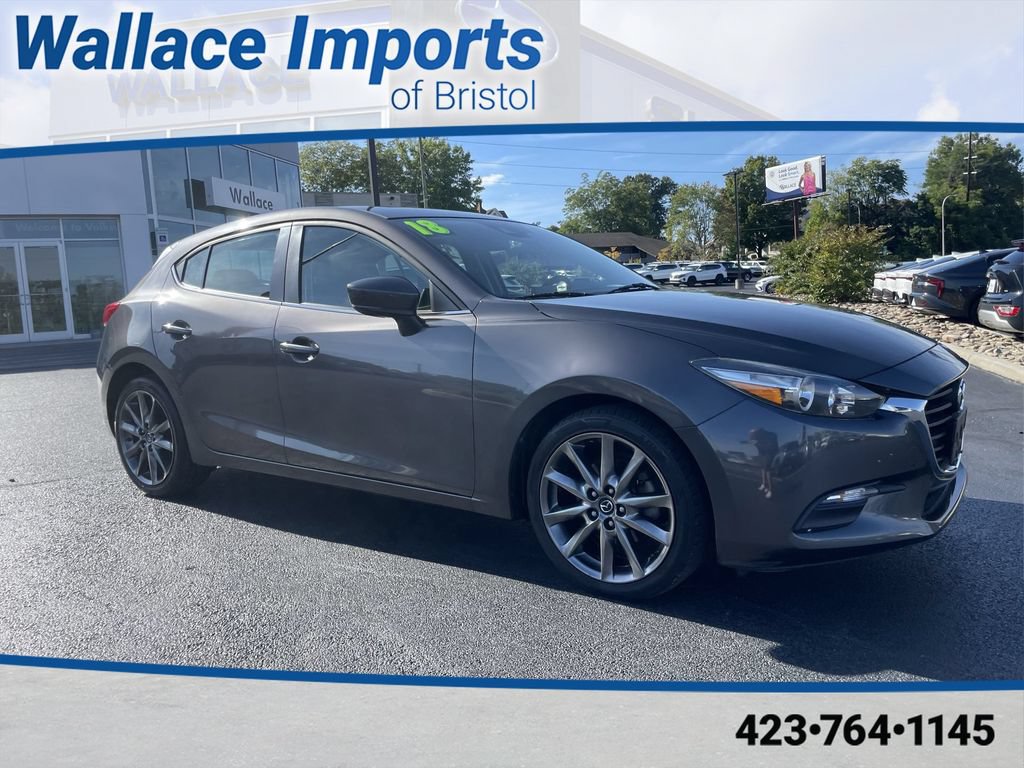Used 2018 MAZDA MAZDA3 Touring FWD image 1