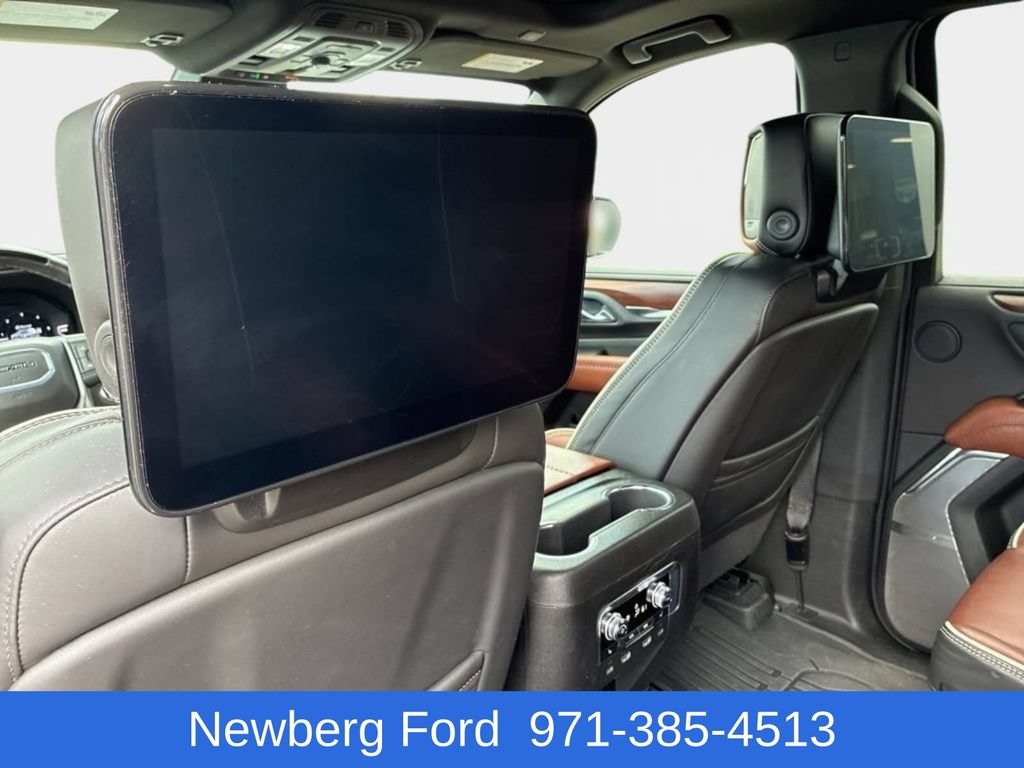 Used 2024 GMC Yukon XL Denali Ultimate AWD/4WD image 31