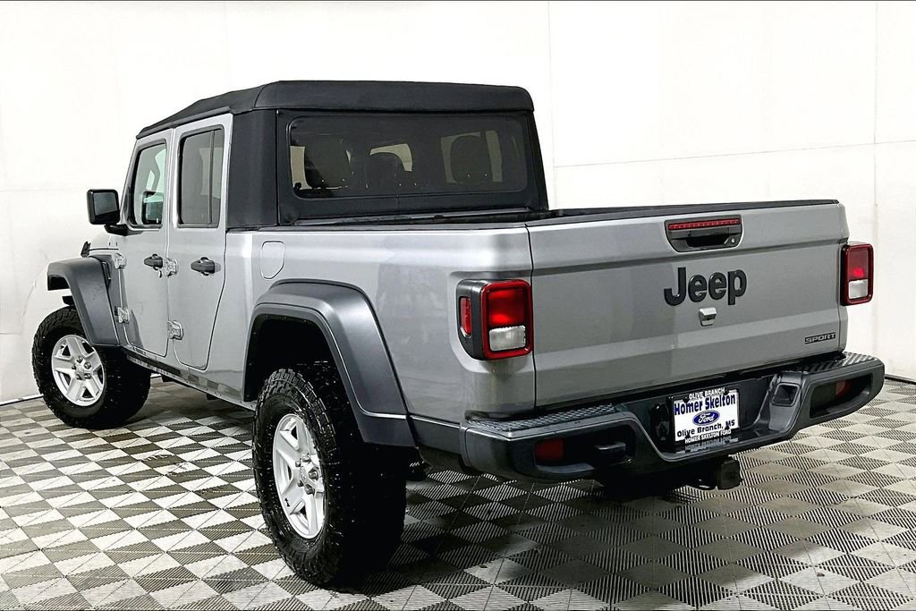 Used 2020 Jeep Gladiator Sport w/ Quick Order Package 24S image 11