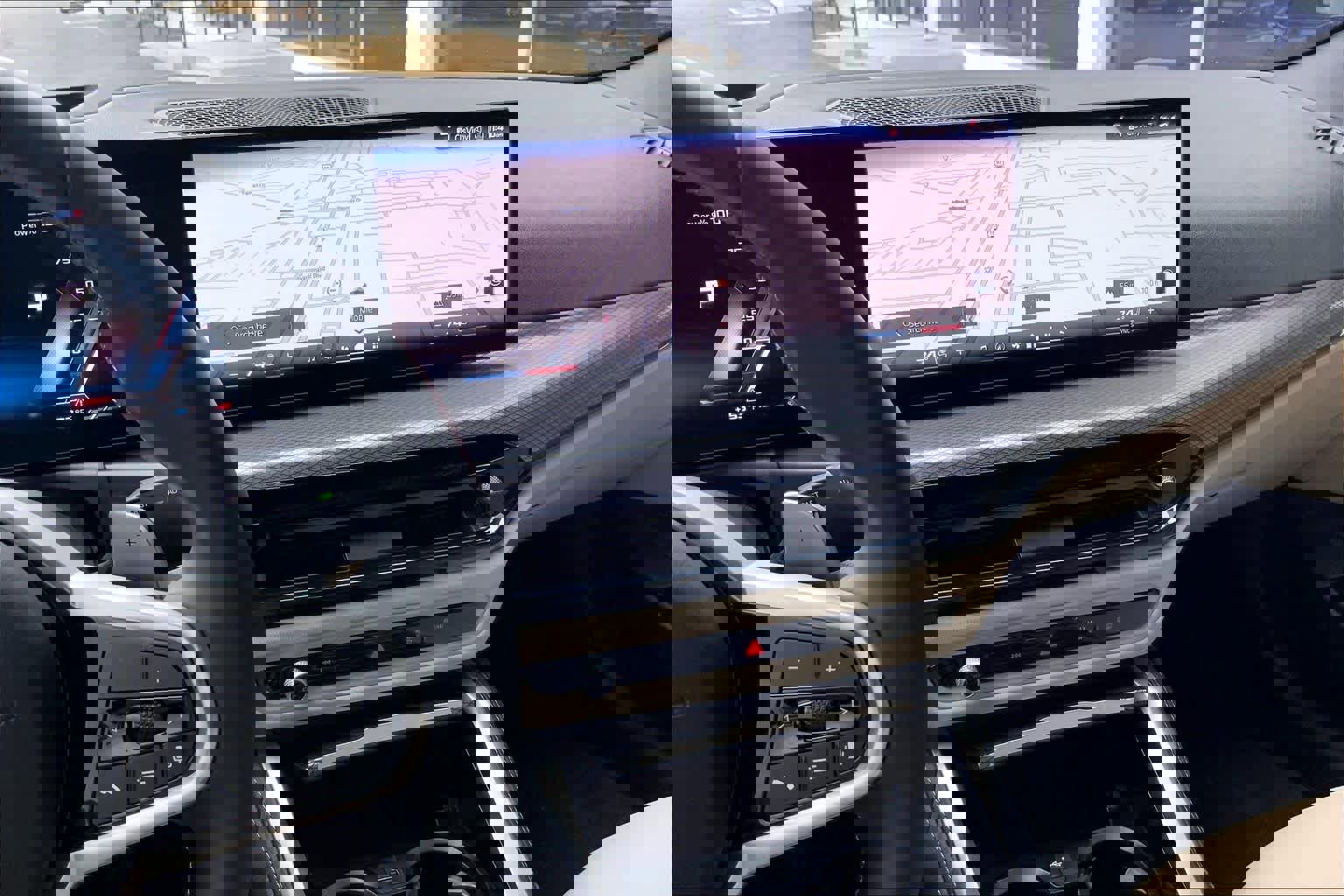 Certified 2025 BMW M440i Coupe w/ Premium Package image 6