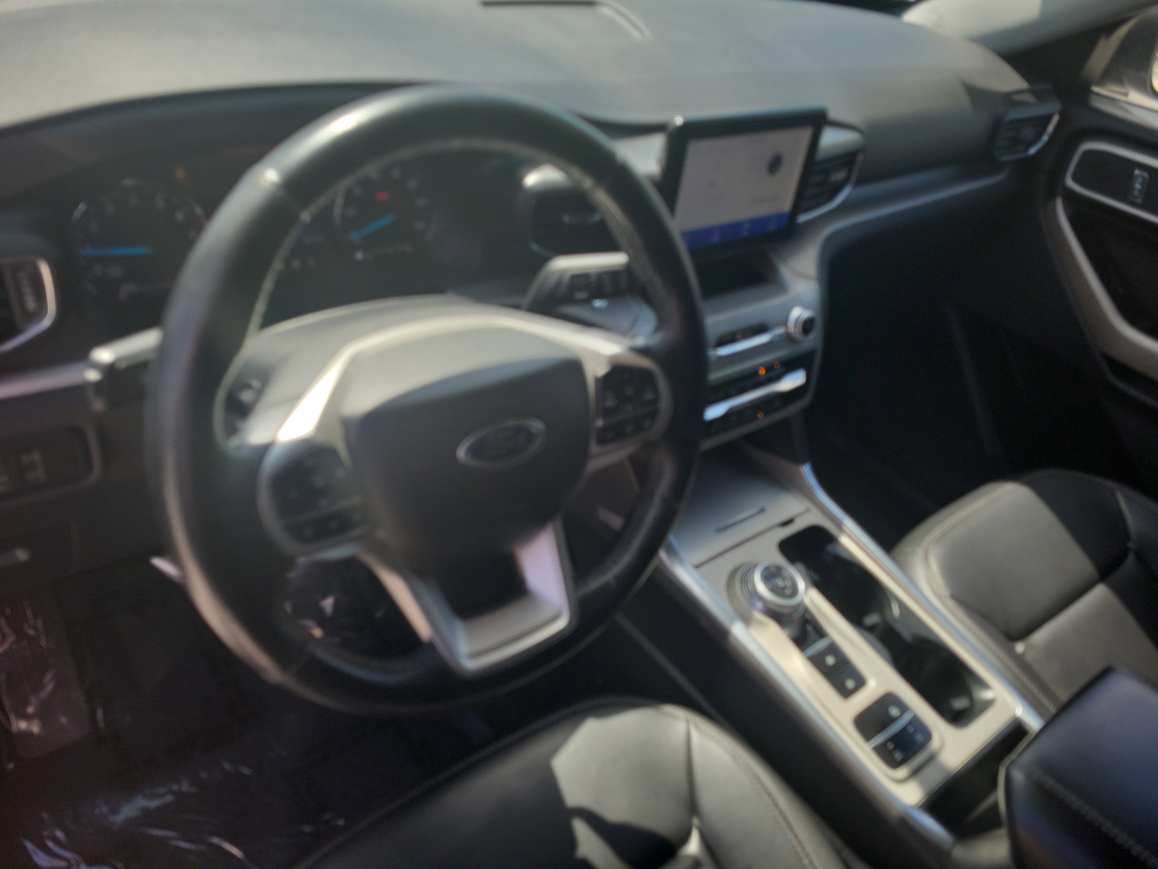 Used 2023 Ford Explorer XLT w/ Equipment Group 202A image 26