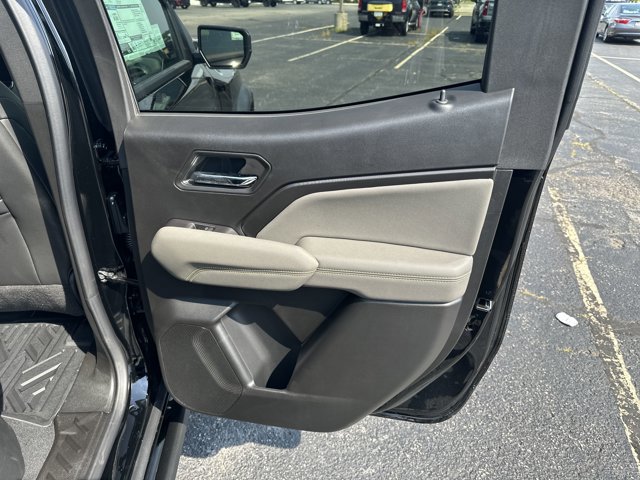New 2026 Chevrolet Colorado ZR2 w/ Technology Package image 25