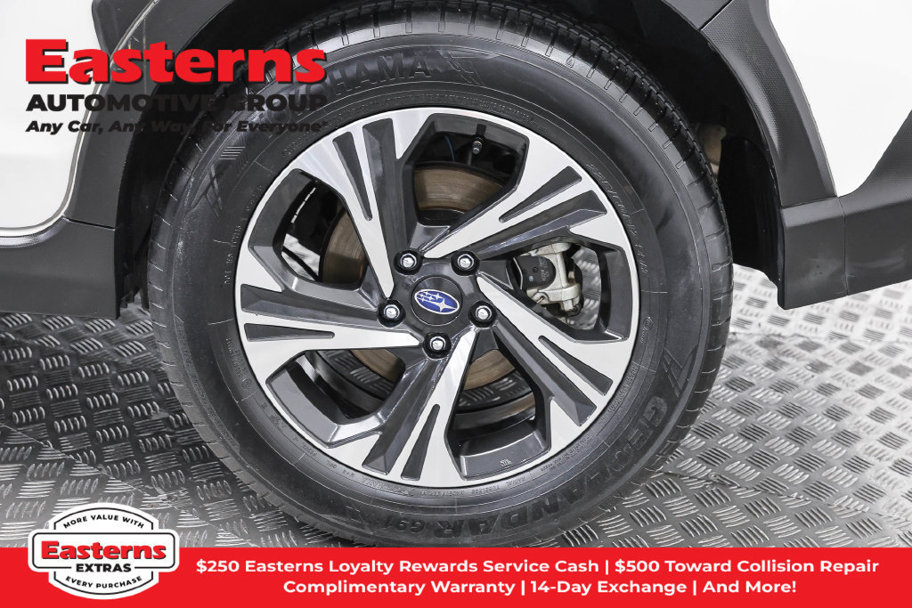 Used 2025 Subaru Crosstrek 2.5i Premium AWD/4WD image 35