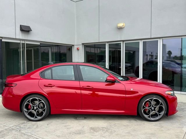 Used 2023 Alfa Romeo Giulia Ti w/ Active Assist Plus Package image 9