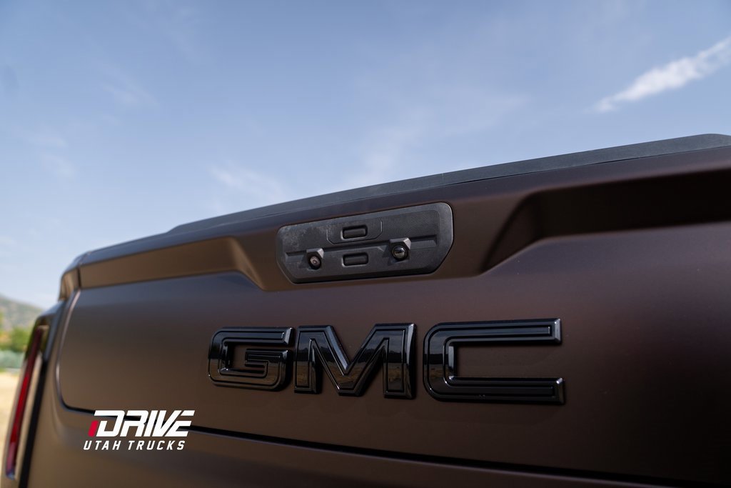 Used 2022 GMC Sierra 1500 AT4 image 17