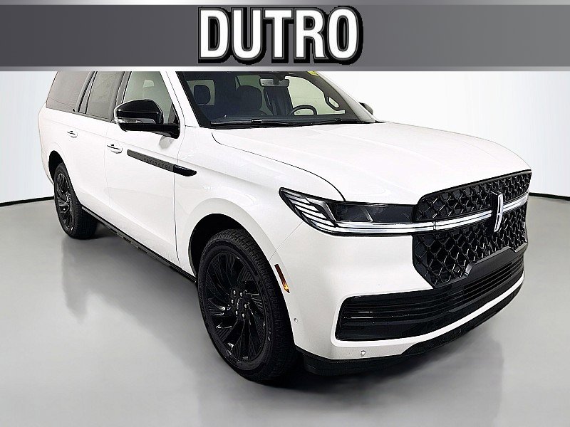 New 2025 Lincoln Navigator L Reserve w/ Jet Appearance Package